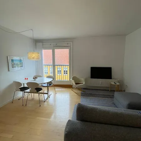 Daire Christianshavn Finest With Huge Balcony *